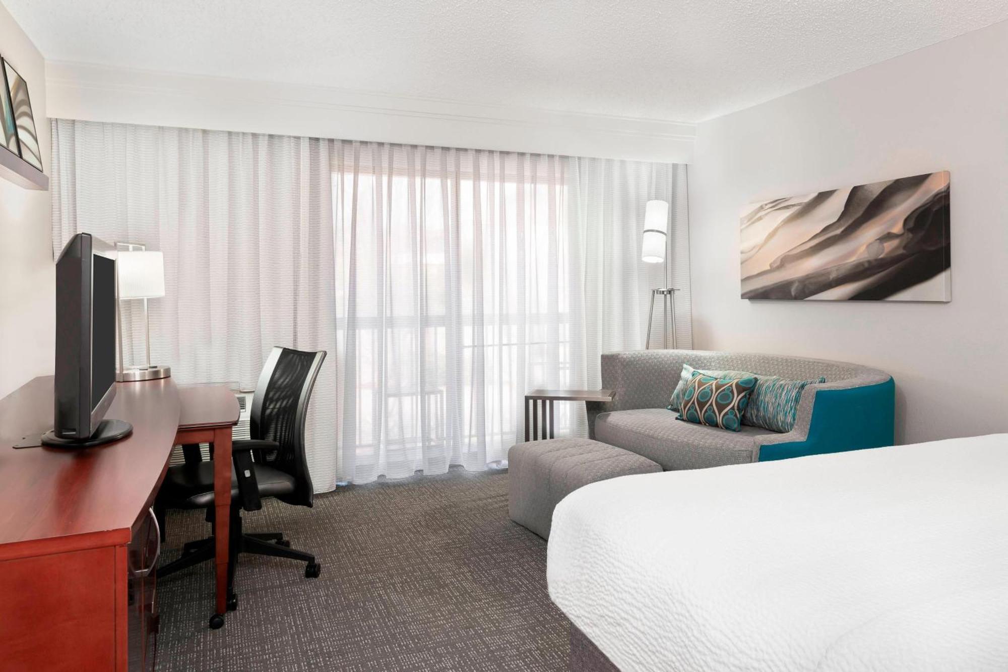 Courtyard Hotel Asheville