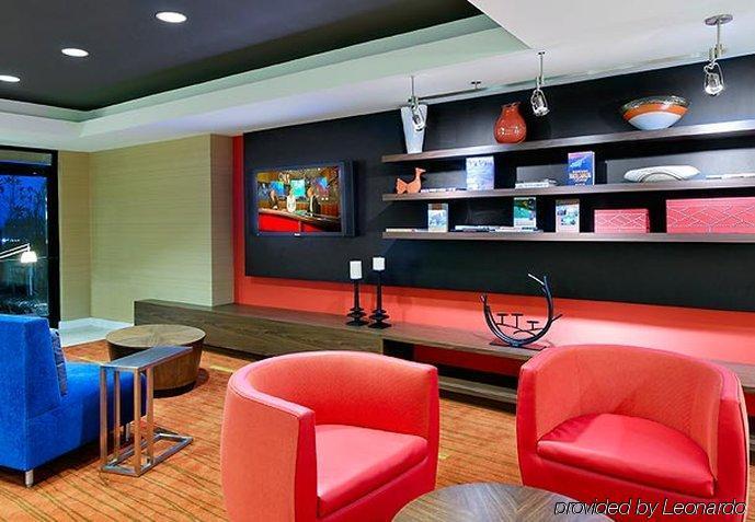 Hotel Courtyard 3*